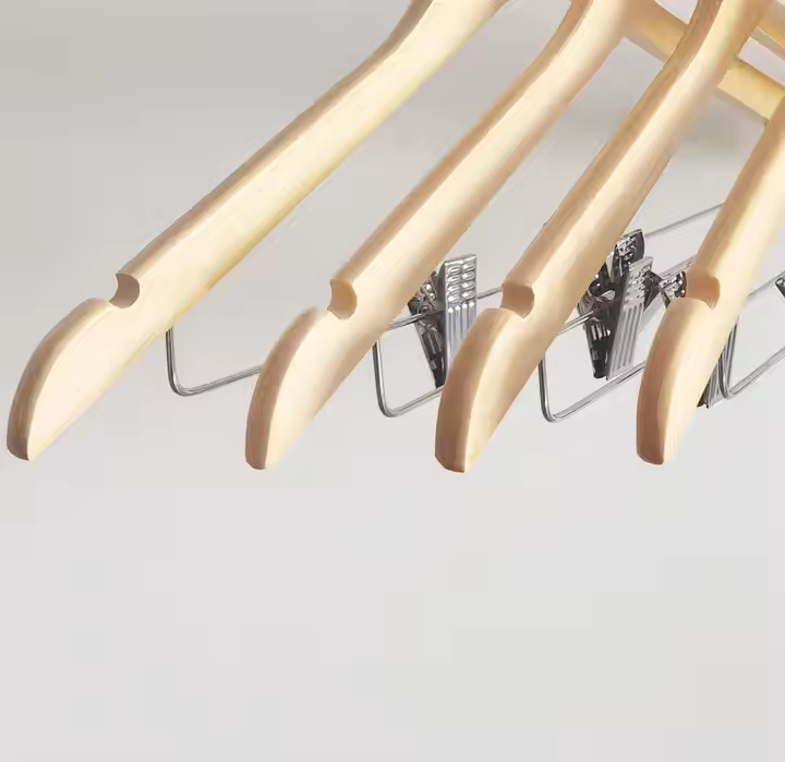 Custom Hooks, Clips & Functional Features